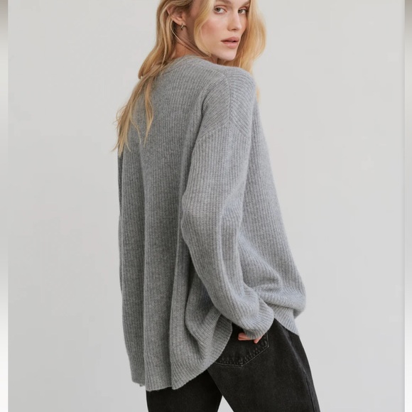 JENNI KAYNE Cashmere Cocoon Cardigan in Heather Grey - Picture 4 of 9